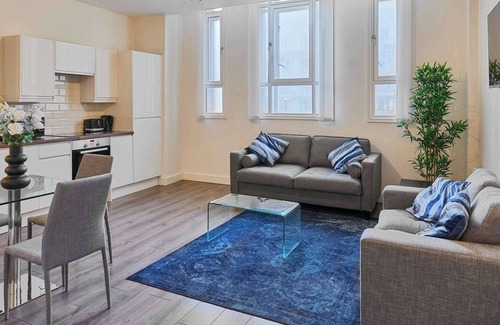 The Docks Apartamento | Host & Stay | Three Graces Getaway