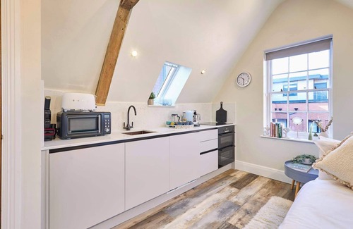 Pontrilas Apartamento | Host & Stay | Vinegar Loft