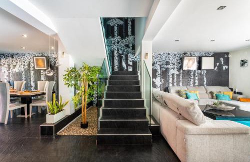 Lagoa Villa | Host Wise - Luxurious House with Private Salt Pool