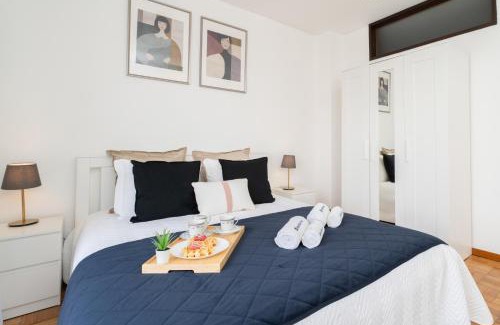 Mafamude Apartamento | Host Wise - Spacious Sunny House with terrace & BBQ