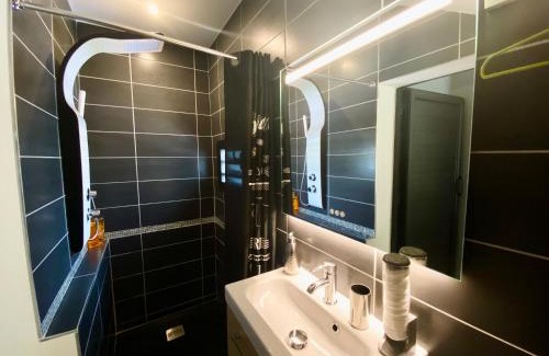 Le Tampon Apartamento | Hostal 170 Room 16 Service Appartement