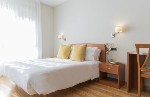 Lugo Casa | Hostal ALBA Lugo