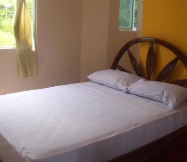 Puerto López Casa | Hostal Alcazaba