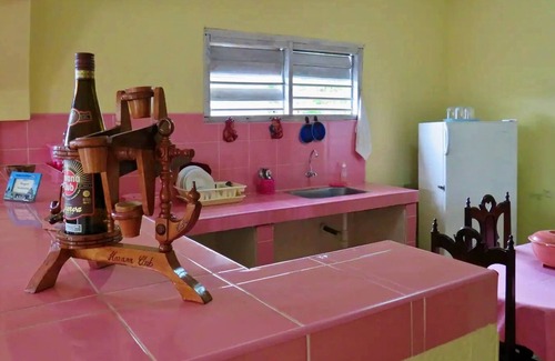 Municipality of Cienaga de Zapata Cama Y Desayuno | Hostal Alejandro y Familia