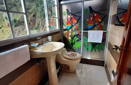 Baños de Agua Santa Hotel | Hostal Balcon del Cielo