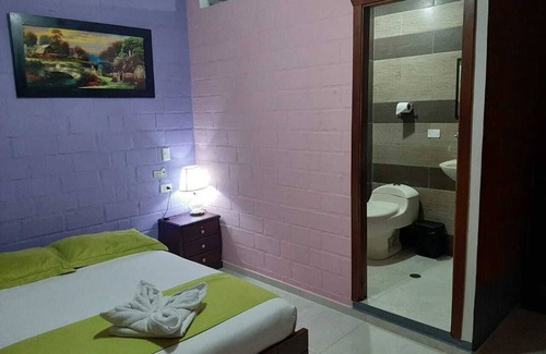 Baños de Agua Santa Hotel | Hostal Balcon del Cielo
