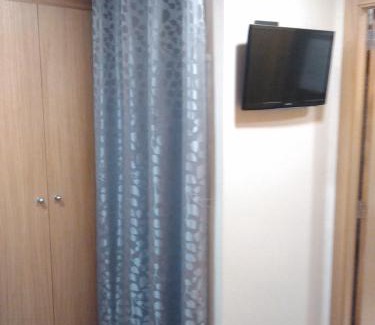 El Pilar Casa | Hostal Bisbal ONLY ADULTS NO AC