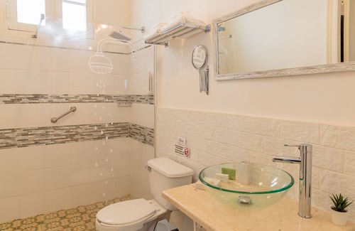 El Vedado Casa | Hostal Calis Habana