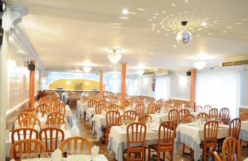Sant Carles de la Rapita Casa | Hostal Can Marinés