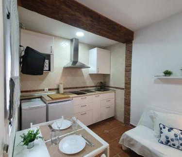 Centro histórico Hotel | Hostal Canalejas