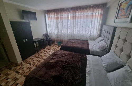 San Juan Bautista Hotel | Hostal Casa Blanca