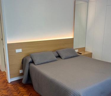 El Ensanche Zona Nuova Casa | Hostal Charo II