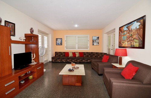Plaza de la Revolucion Casa | Hostal D' Soto