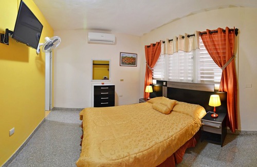 Plaza de la Revolucion Casa | Hostal D' Soto