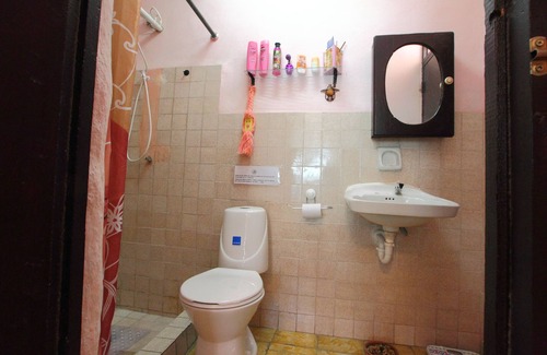Old Havana Casa | Hostal Dona Cristina y Dayami