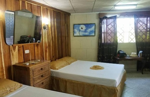 Municipality of Cienaga de Zapata Casa | Hostal El Castillito