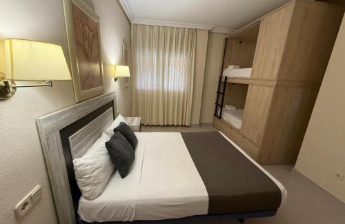 Paracuellos de Jarama Casa | Hostal El Cruce