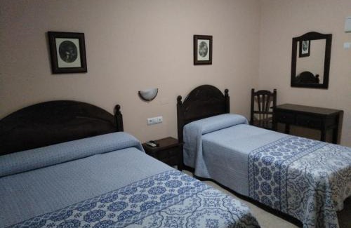 Lucena Casa | Hostal El Polígono