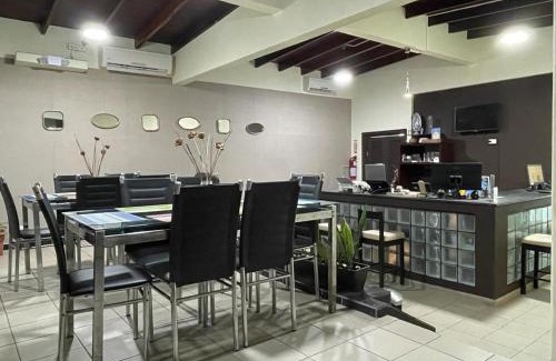 El Cangrejo Casa | Hostal EL Prado