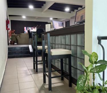 El Cangrejo Casa | Hostal EL Prado
