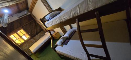 Montanita Casa | Hostal ElRojo Montañita