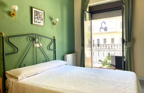 Triángulo Dorado del Arte Casa | Hostal Fernández Atocha