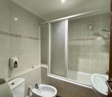 Cardedeu Casa | HOSTAL GALICIA CARDEDEU