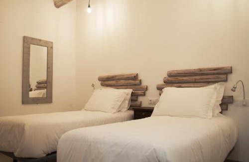 Olvega Casa | Hostal Gargal