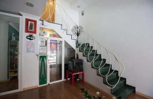 Cuenca Casa | Hostal Gaudi Cuenca