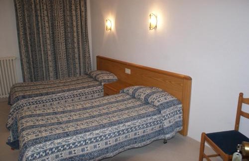 Llanca Casa | Hostal Gran Sol