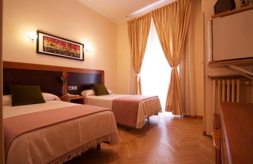 Chueca Casa | Hostal Greco Gran Vía Madrid
