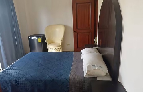 Chulavista Hotel | Hostal Hab 8, Campo de Golf, En Zona de Hotelería, Alberca, Barra y Playa