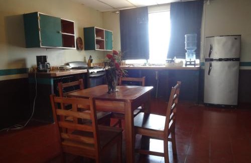 Leon Hotel | Hostal Harvest House