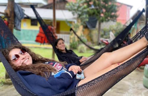 Mindo Casa | Hostal Henrry's