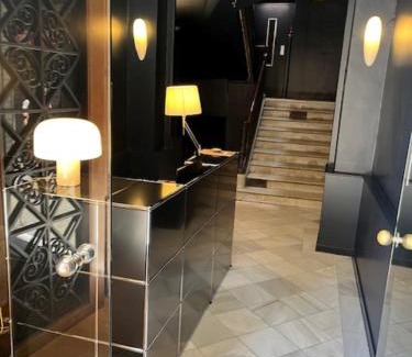 El Raval Hotel | Hostal Iznájar Barcelona