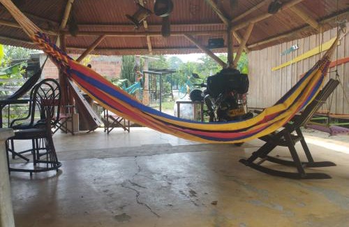 Lejanias Casa | Hostal La Cabaña