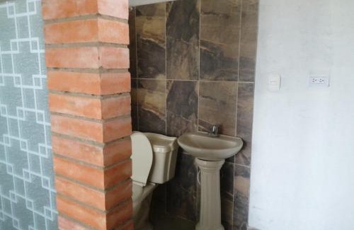Lejanias Casa | Hostal La Cabaña