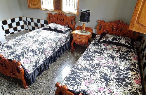 Soroa Casa | Hostal La Colonial CANDELARIA