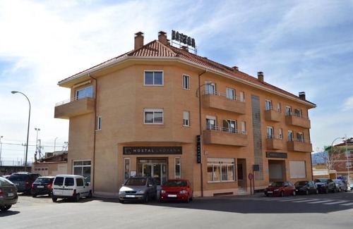 La Estacion Casa | Hostal Lady Ana María