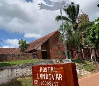 Buena Vista Casa | Hostal Landivar - A media cuadra de la plaza