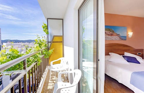 Sant Antoni de Portmany Casa | Hostal Manolita
