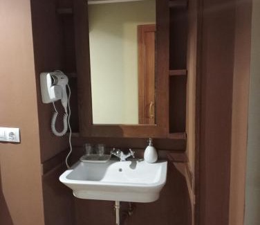 Monforte de Lemos Casa | Hostal Medievo