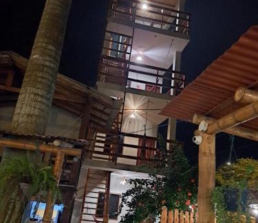 Montañita Casa | Hostal Moai