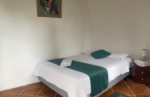 Puerto Villamil Casa | Hostal Muro De Las Lagrimas with high speed internet Starlink