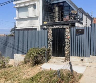 Playa Ancha Casa | Hostal Napoli