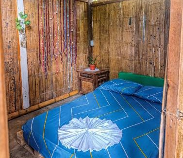 Palomino Cabina | Hostal Palomino EcoHouse & Camping