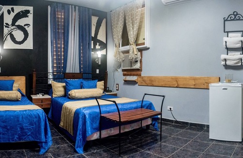 El Vedado Casa | Hostal Peregrino Vedado