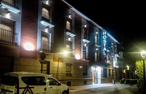 Torrejón de Ardoz Casa | Hostal Plaza Mayor