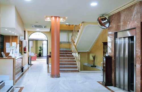 Torrejón de Ardoz Casa | Hostal Plaza Mayor