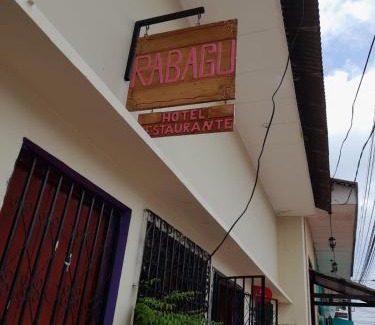 Leon Casa | HOSTAL RABAGU